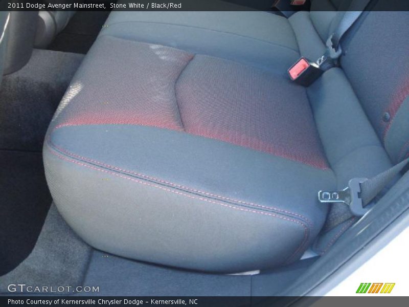 Stone White / Black/Red 2011 Dodge Avenger Mainstreet