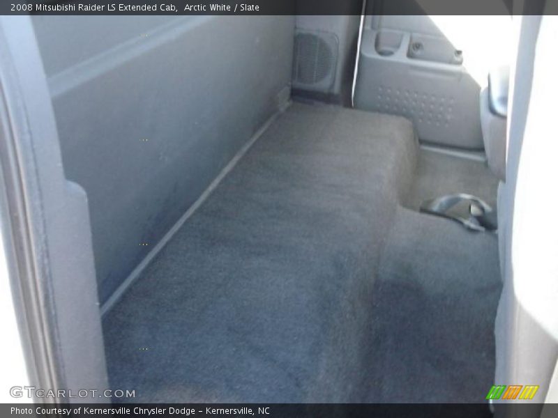 Arctic White / Slate 2008 Mitsubishi Raider LS Extended Cab