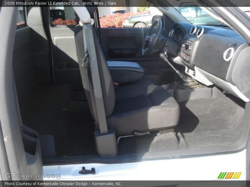 Arctic White / Slate 2008 Mitsubishi Raider LS Extended Cab