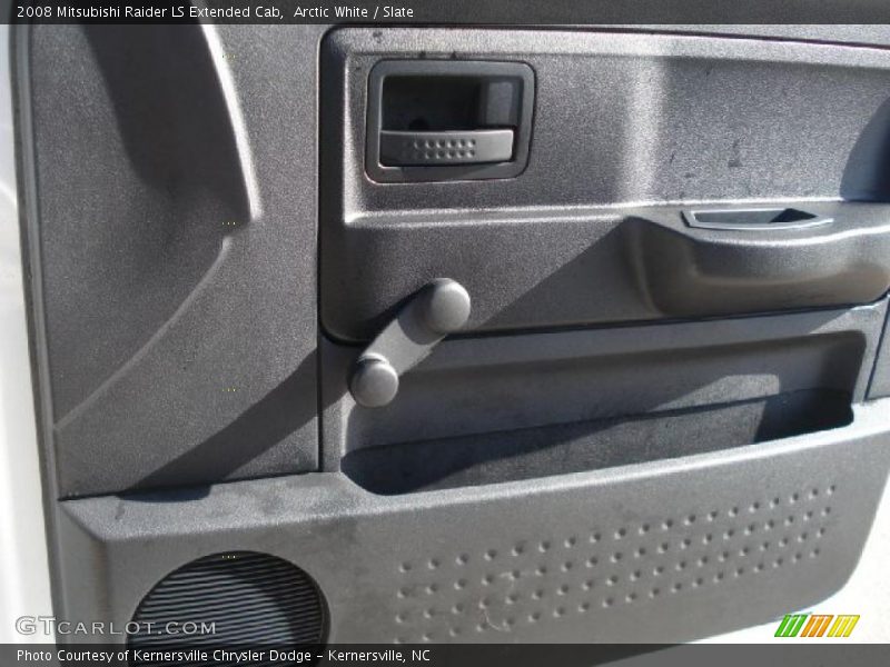 Arctic White / Slate 2008 Mitsubishi Raider LS Extended Cab