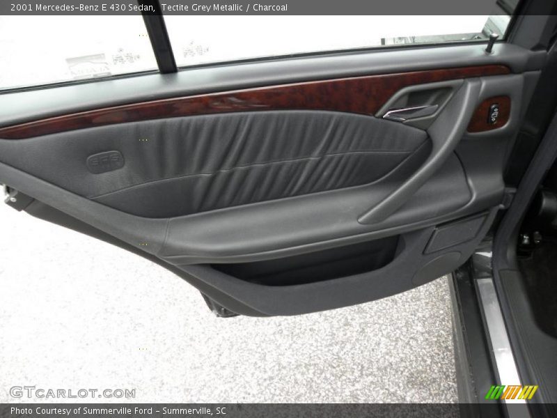 Door Panel of 2001 E 430 Sedan