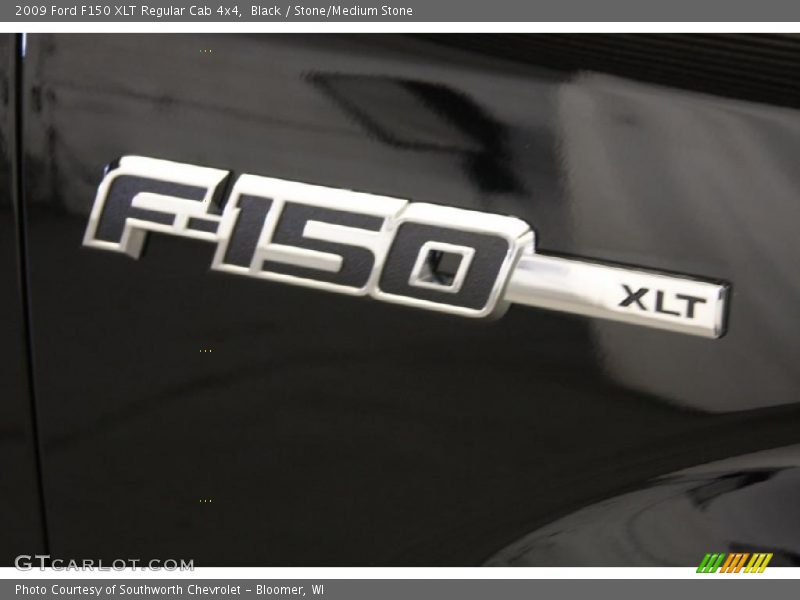  2009 F150 XLT Regular Cab 4x4 Logo