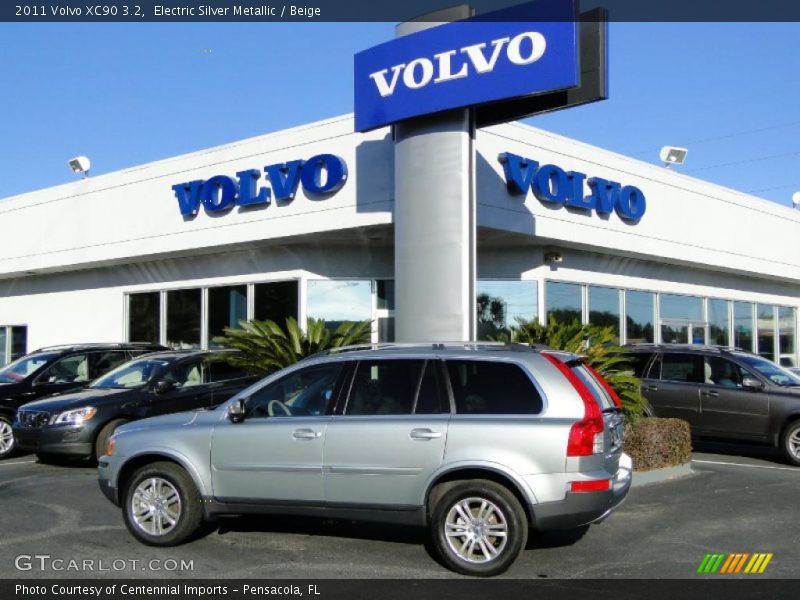 Electric Silver Metallic / Beige 2011 Volvo XC90 3.2