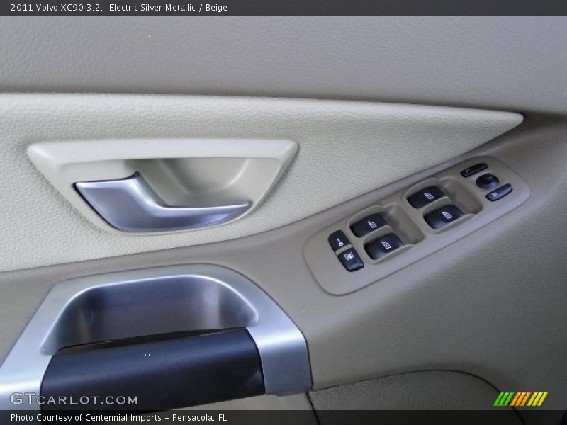 Electric Silver Metallic / Beige 2011 Volvo XC90 3.2