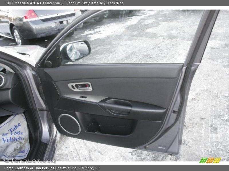 Titanium Gray Metallic / Black/Red 2004 Mazda MAZDA3 s Hatchback