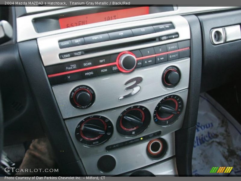 Titanium Gray Metallic / Black/Red 2004 Mazda MAZDA3 s Hatchback
