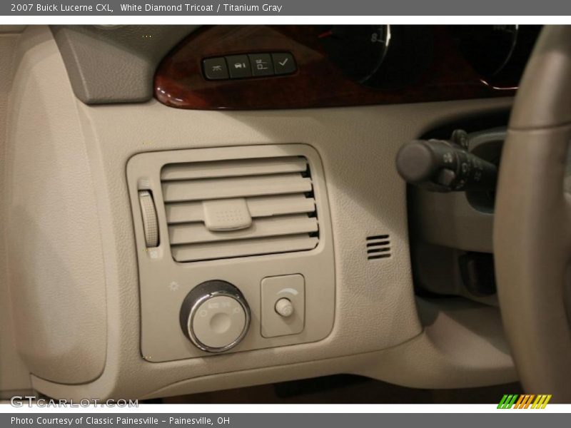 White Diamond Tricoat / Titanium Gray 2007 Buick Lucerne CXL