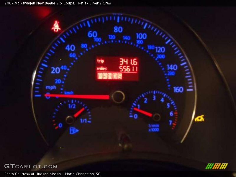 Reflex Silver / Grey 2007 Volkswagen New Beetle 2.5 Coupe