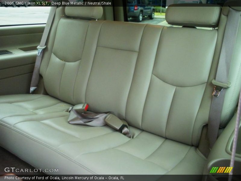  2006 Yukon XL SLT Neutral/Shale Interior