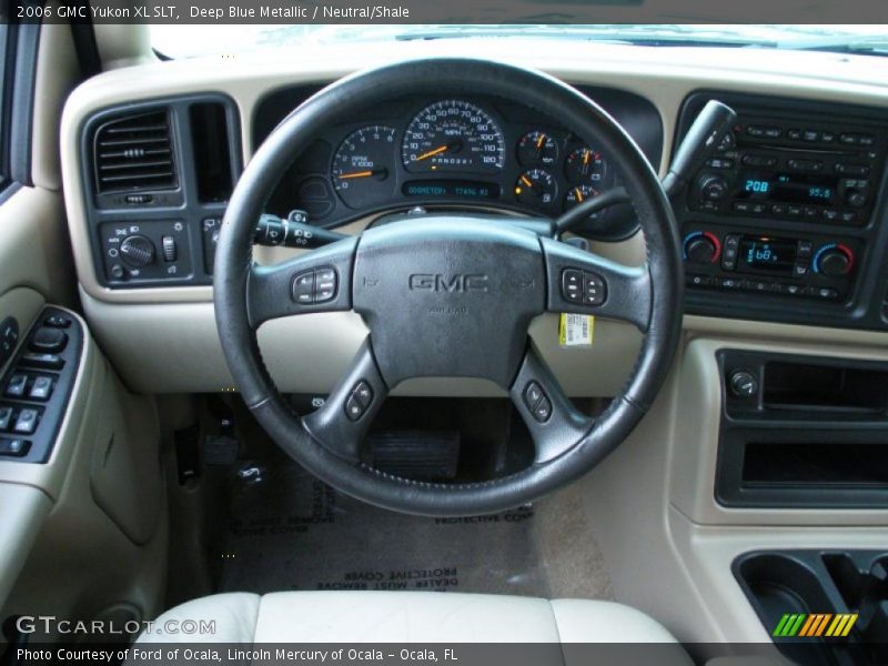  2006 Yukon XL SLT Steering Wheel