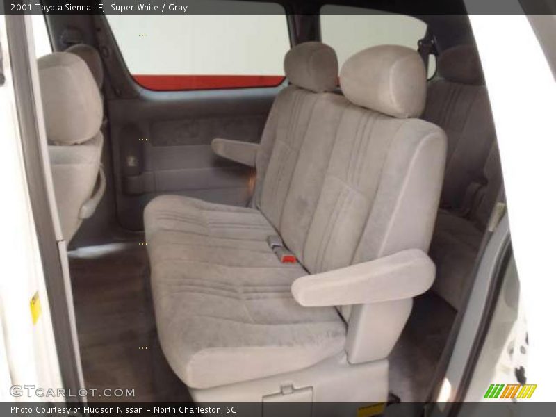Super White / Gray 2001 Toyota Sienna LE