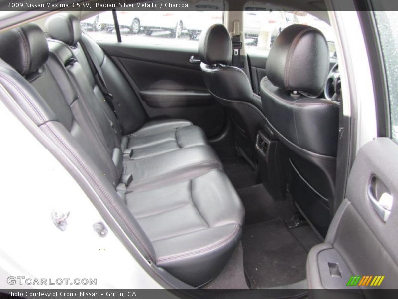Radiant Silver Metallic / Charcoal 2009 Nissan Maxima 3.5 SV