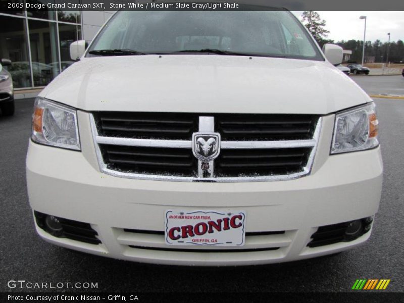 Stone White / Medium Slate Gray/Light Shale 2009 Dodge Grand Caravan SXT