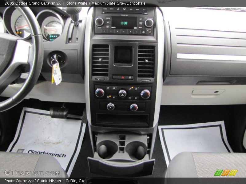 Stone White / Medium Slate Gray/Light Shale 2009 Dodge Grand Caravan SXT
