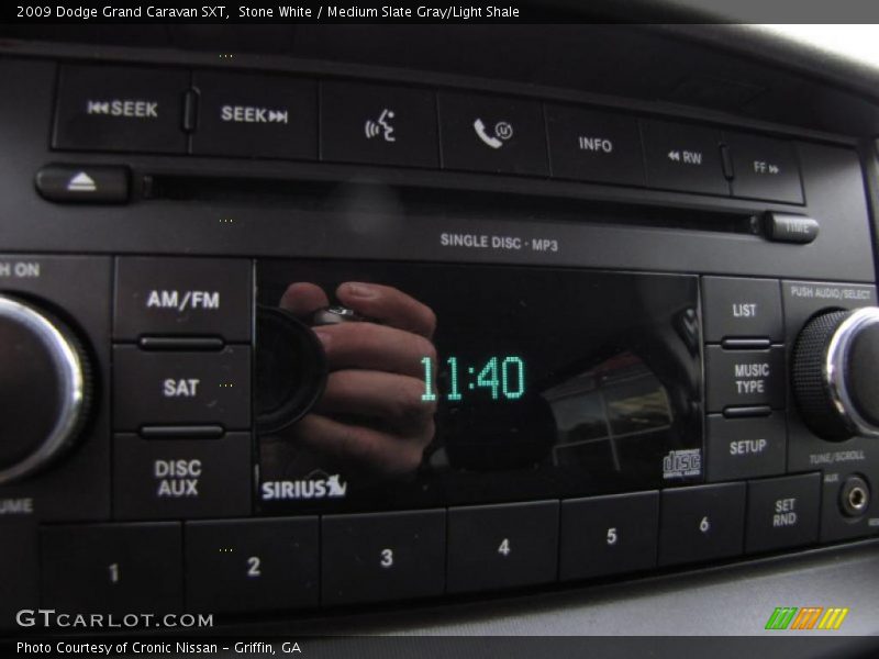 Stone White / Medium Slate Gray/Light Shale 2009 Dodge Grand Caravan SXT