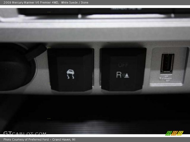 White Suede / Stone 2009 Mercury Mariner V6 Premier 4WD