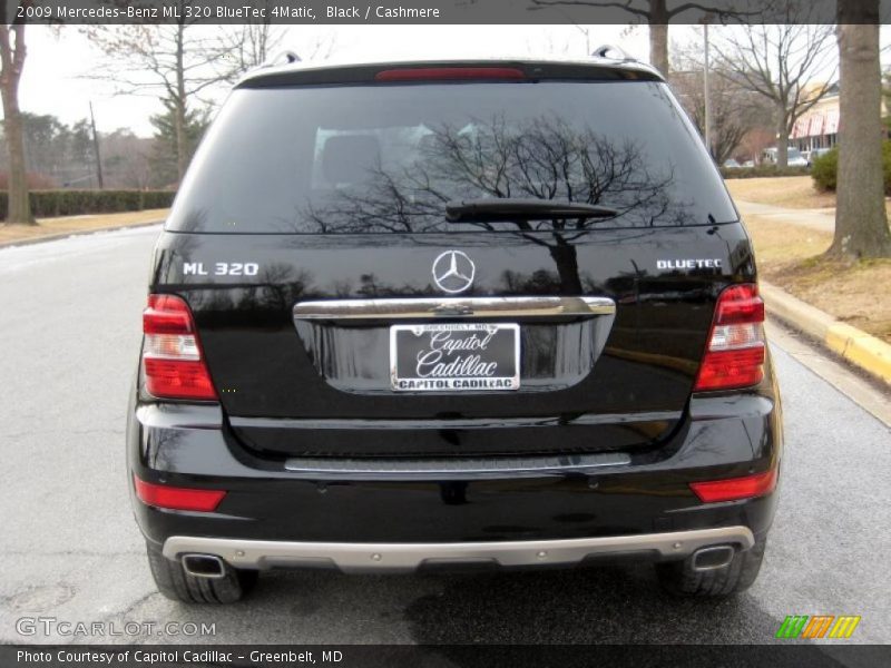 Black / Cashmere 2009 Mercedes-Benz ML 320 BlueTec 4Matic
