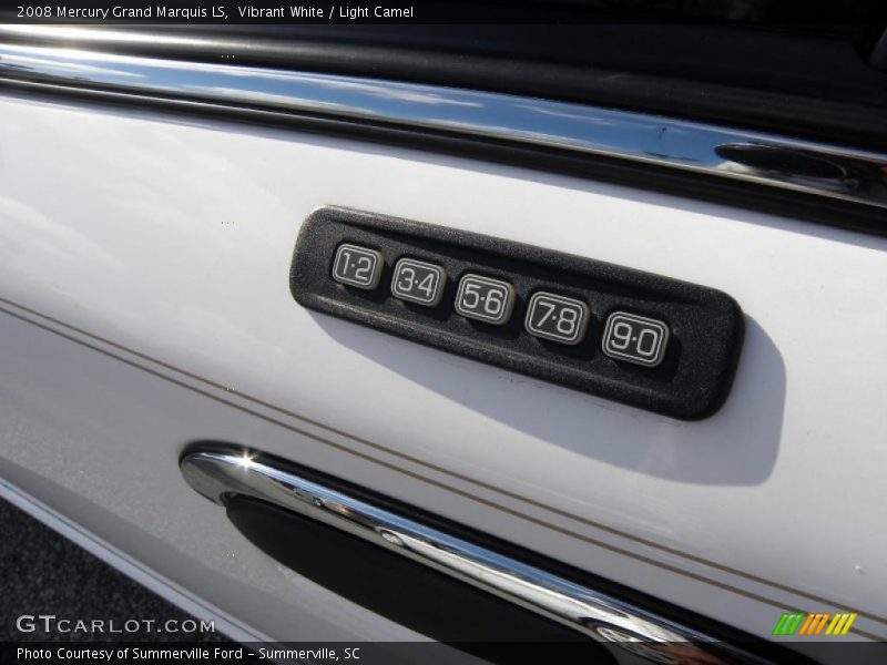 Vibrant White / Light Camel 2008 Mercury Grand Marquis LS