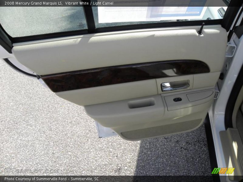 Vibrant White / Light Camel 2008 Mercury Grand Marquis LS