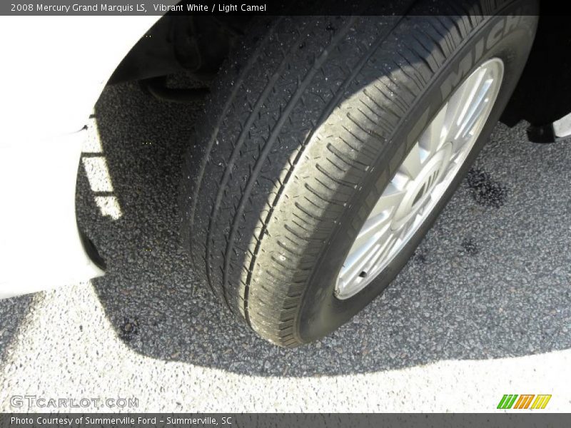 Vibrant White / Light Camel 2008 Mercury Grand Marquis LS