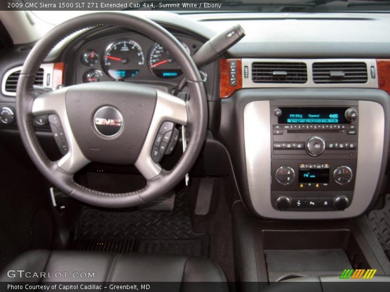 Dashboard of 2009 Sierra 1500 SLT Z71 Extended Cab 4x4