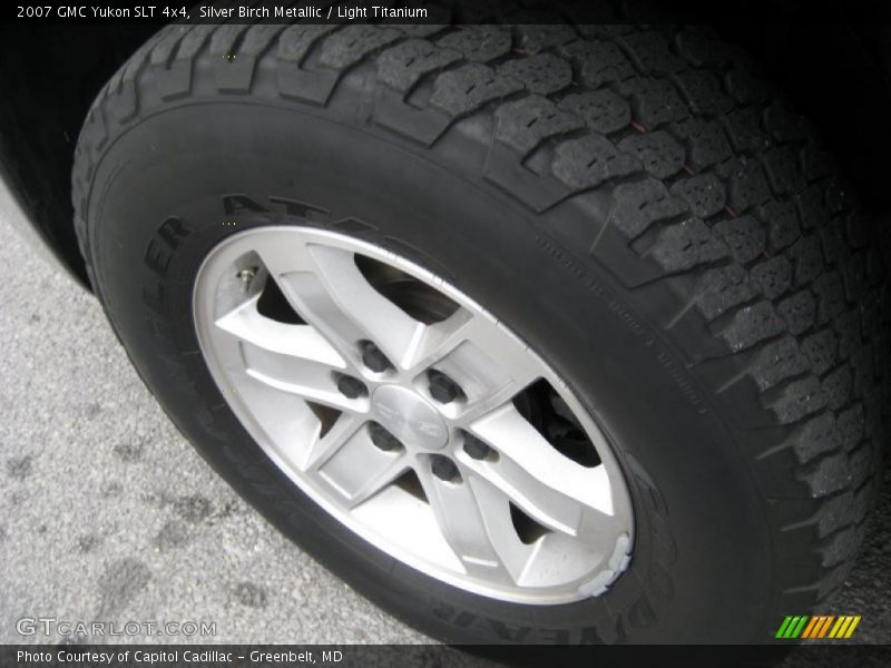 Silver Birch Metallic / Light Titanium 2007 GMC Yukon SLT 4x4