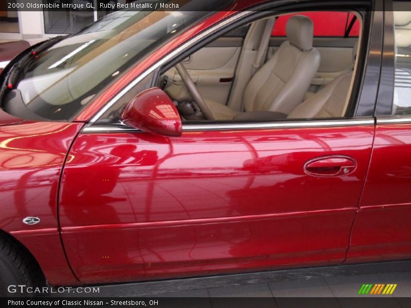 Ruby Red Metallic / Mocha 2000 Oldsmobile Intrigue GL