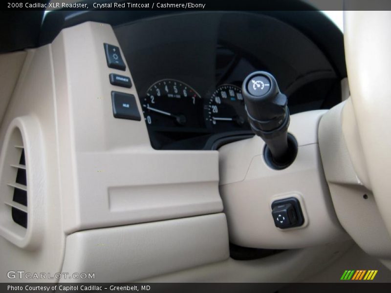 Controls of 2008 XLR Roadster