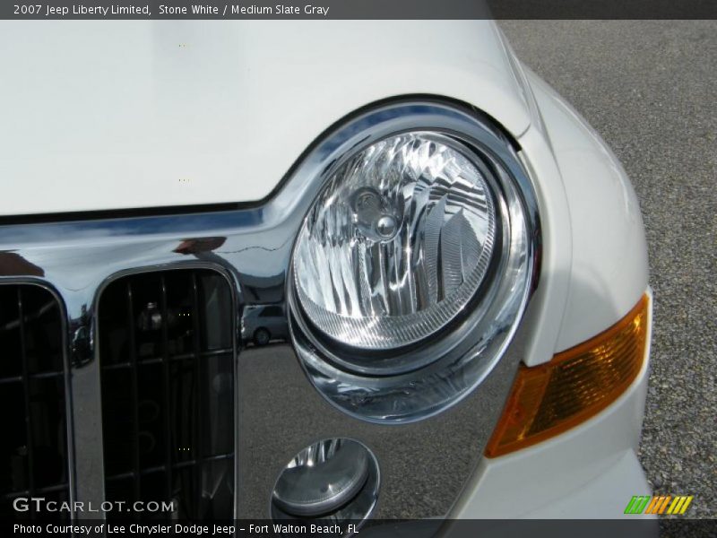 Stone White / Medium Slate Gray 2007 Jeep Liberty Limited