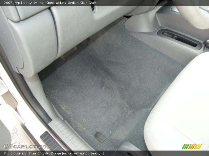 Stone White / Medium Slate Gray 2007 Jeep Liberty Limited