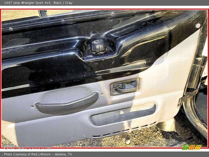 Black / Gray 1997 Jeep Wrangler Sport 4x4