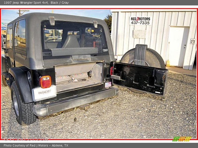 Black / Gray 1997 Jeep Wrangler Sport 4x4