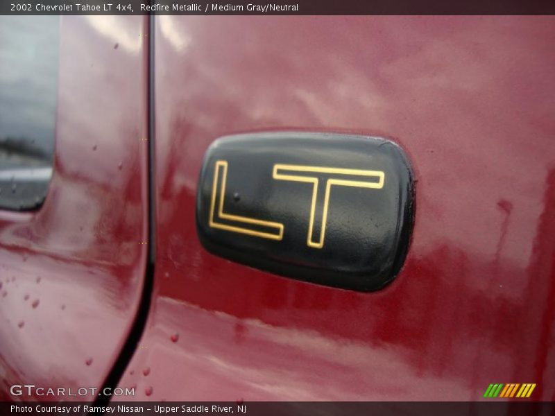 Redfire Metallic / Medium Gray/Neutral 2002 Chevrolet Tahoe LT 4x4