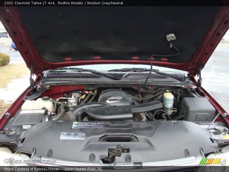 Redfire Metallic / Medium Gray/Neutral 2002 Chevrolet Tahoe LT 4x4
