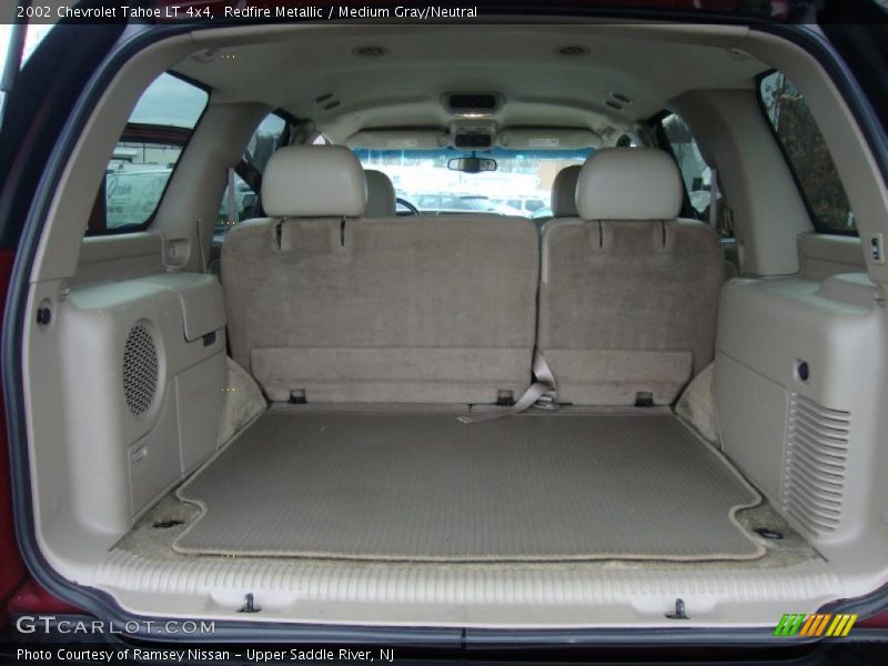 Redfire Metallic / Medium Gray/Neutral 2002 Chevrolet Tahoe LT 4x4