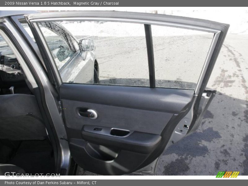 Magnetic Gray / Charcoal 2009 Nissan Versa 1.8 S Hatchback