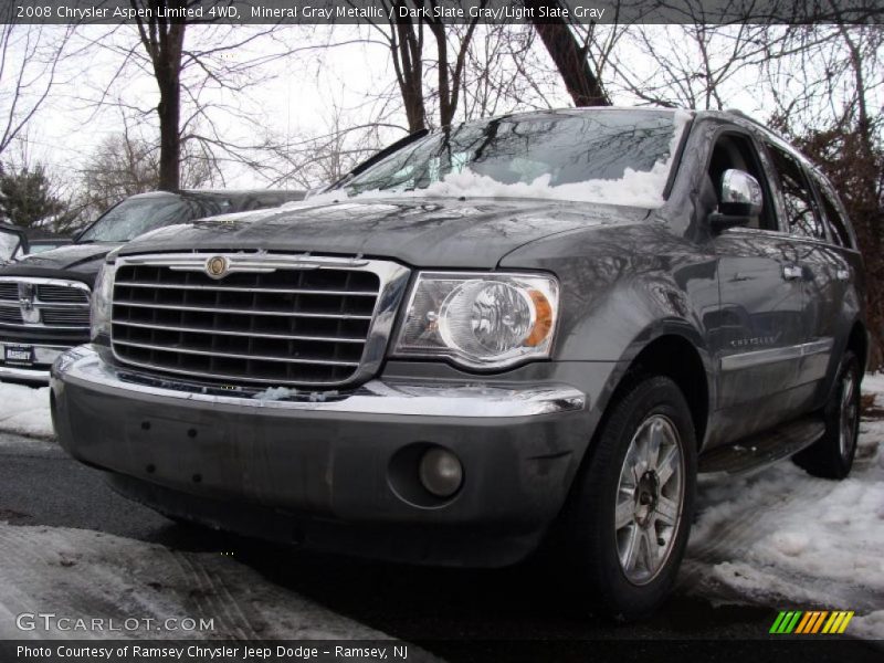 Mineral Gray Metallic / Dark Slate Gray/Light Slate Gray 2008 Chrysler Aspen Limited 4WD