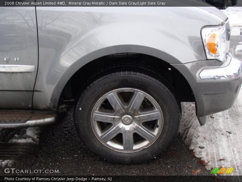 Mineral Gray Metallic / Dark Slate Gray/Light Slate Gray 2008 Chrysler Aspen Limited 4WD
