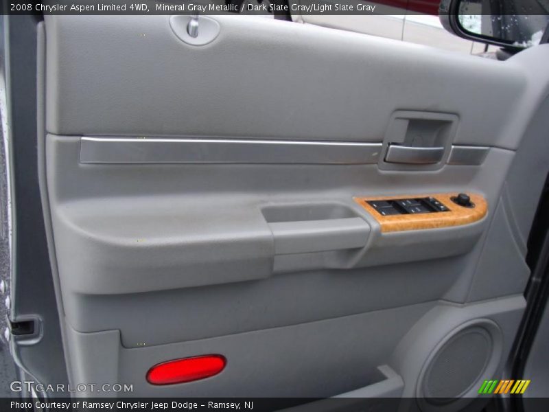 Mineral Gray Metallic / Dark Slate Gray/Light Slate Gray 2008 Chrysler Aspen Limited 4WD