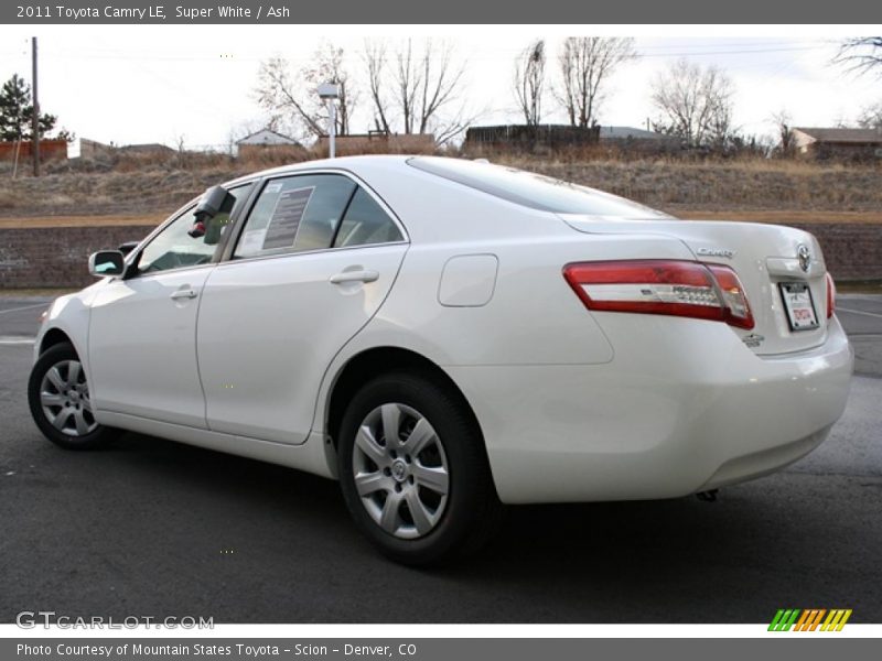 Super White / Ash 2011 Toyota Camry LE