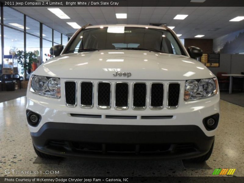 Bright White / Dark Slate Gray 2011 Jeep Compass 2.4 Limited