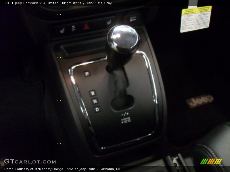 Bright White / Dark Slate Gray 2011 Jeep Compass 2.4 Limited