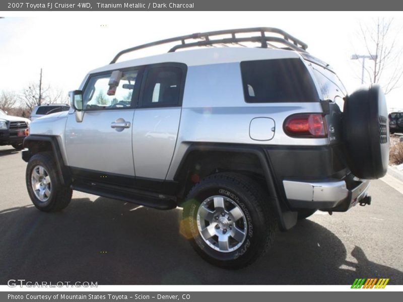Titanium Metallic / Dark Charcoal 2007 Toyota FJ Cruiser 4WD