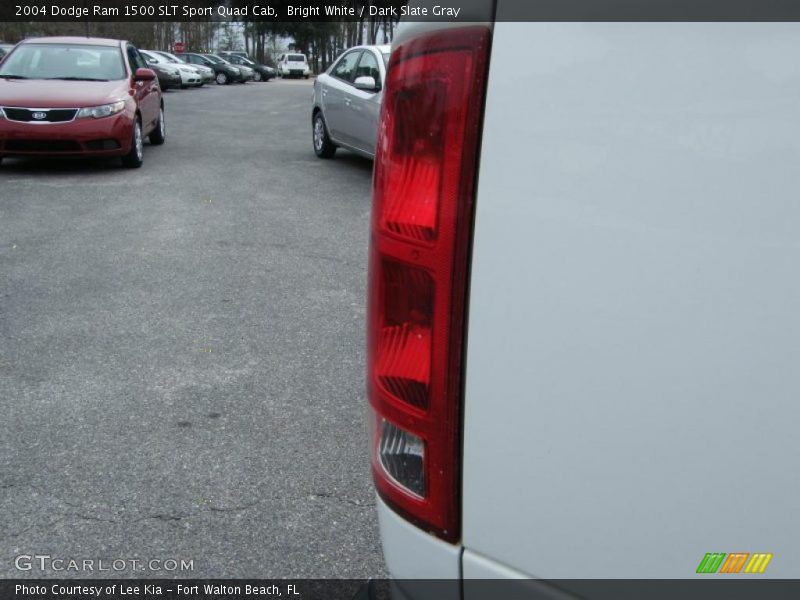 Bright White / Dark Slate Gray 2004 Dodge Ram 1500 SLT Sport Quad Cab
