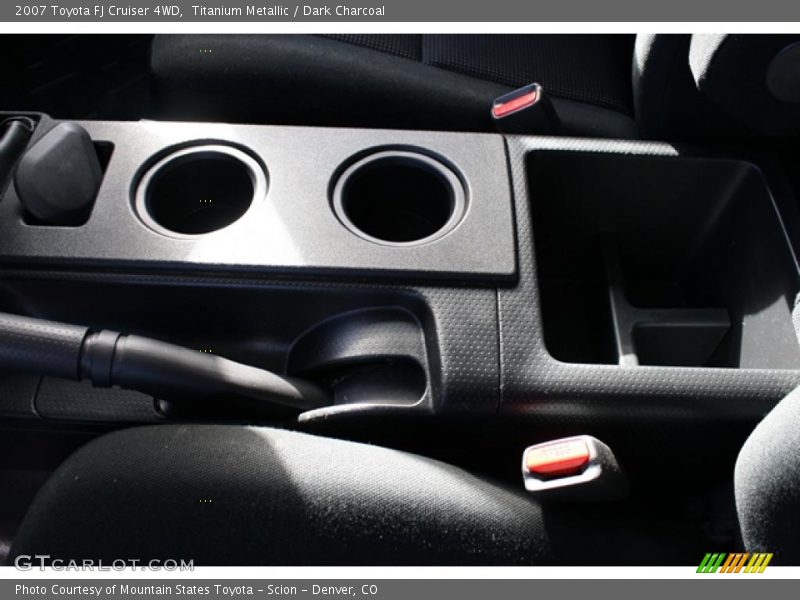 Titanium Metallic / Dark Charcoal 2007 Toyota FJ Cruiser 4WD