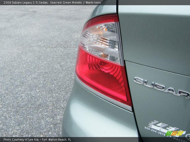 Seacrest Green Metallic / Warm Ivory 2009 Subaru Legacy 2.5i Sedan