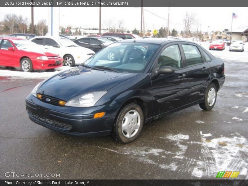 Front 3/4 View of 2003 Focus LX Sedan