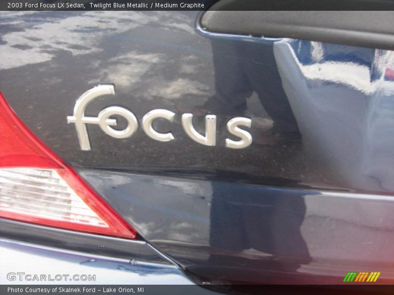  2003 Focus LX Sedan Logo