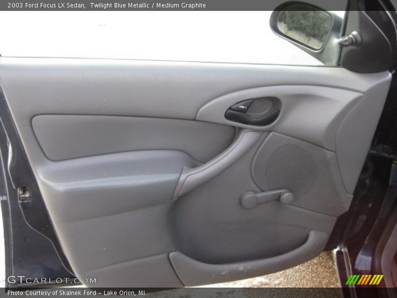 Door Panel of 2003 Focus LX Sedan