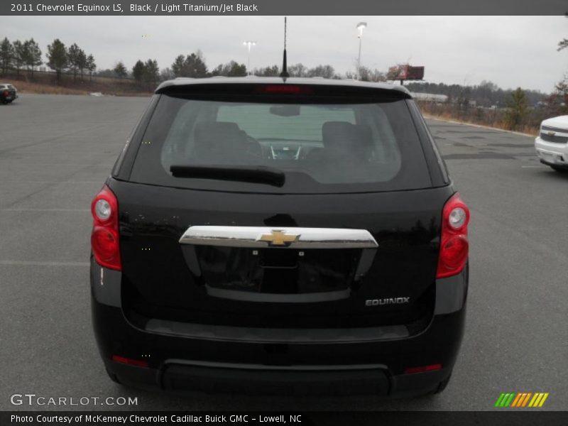 Black / Light Titanium/Jet Black 2011 Chevrolet Equinox LS